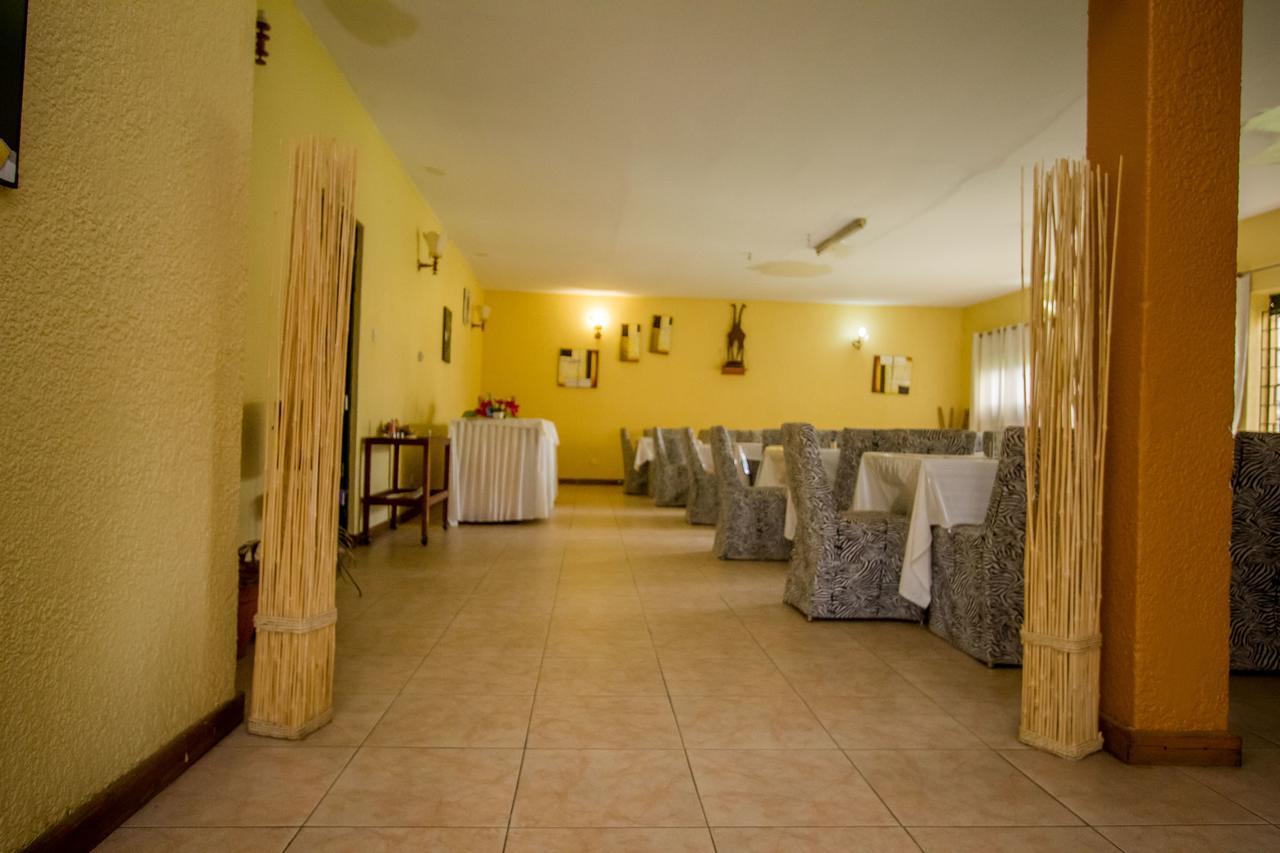 Kisoro Tourist Hotel Extérieur photo