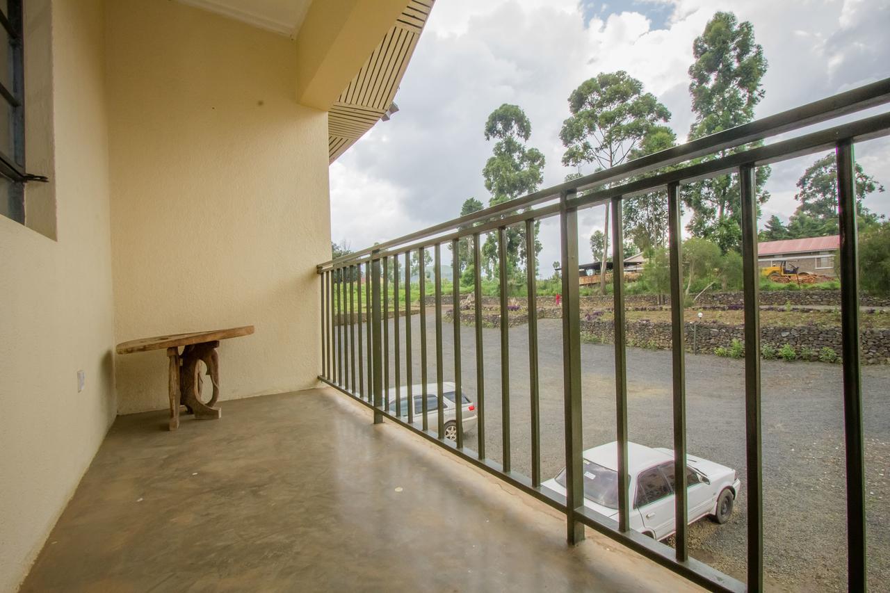 Kisoro Tourist Hotel Extérieur photo